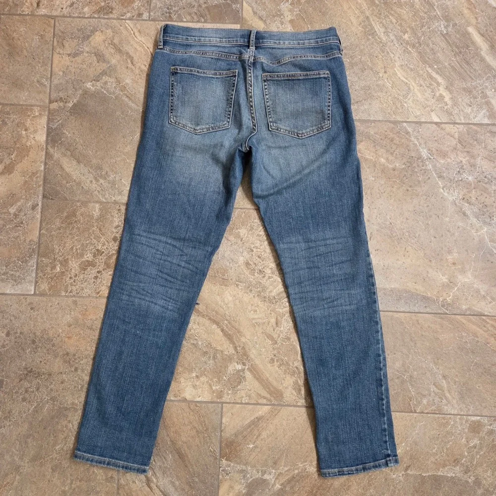 Banana Republic Girlfriend Jeans Medium Wash Distressed Ripped Size‎ 26 2